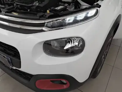 Photo 15 Citroën C3  PureTech 82 S&S BVM5