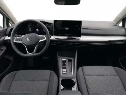 Photo 8 Volkswagen Golf 8 FL 1.5 EHYBRID 204CH DSG6 LIFE PL