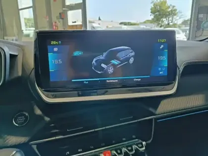 Photo 10 Peugeot 2008  Electrique 136 ch GT