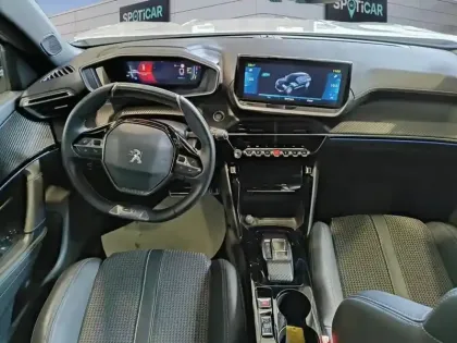 Photo 9 Peugeot 2008  Electrique 136 ch GT