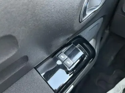 Photo 19 Citroën C3 SOCIETE BUSINESS R  C3 SOCIETE BLUEHDI 100 S&S FEEL BUSINESS R