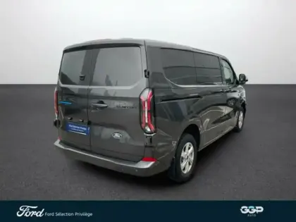Photo 5 Ford Transit Custom  Fg 320 L1H1 Electrique 160 kW 218ch Limited