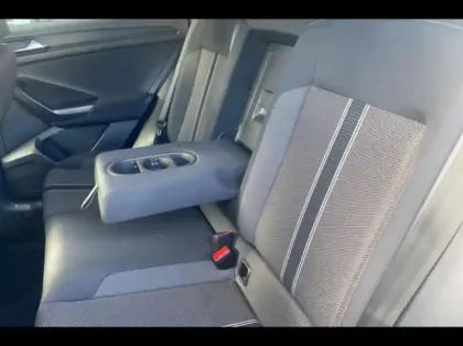 Photo 10 Volkswagen T-roc  1.0 TSI 110ch Lounge