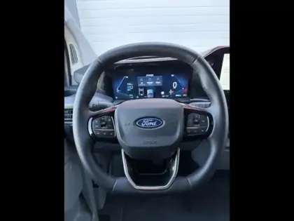 Photo 14 Ford Custom Gén. II Ph1 Sport 1