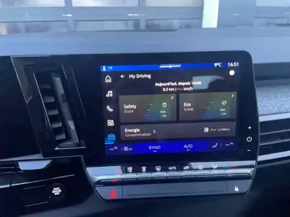 Photo 23 Renault Austral  full hybrid E-Tech 200 ch