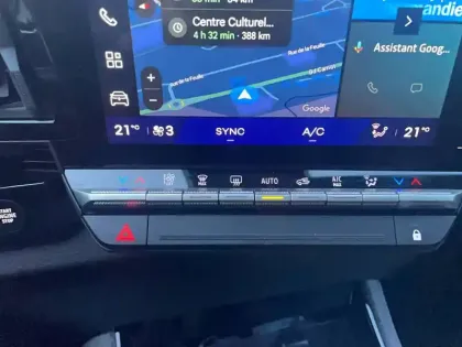 Photo 20 Renault Austral  full hybrid E-Tech 200 ch