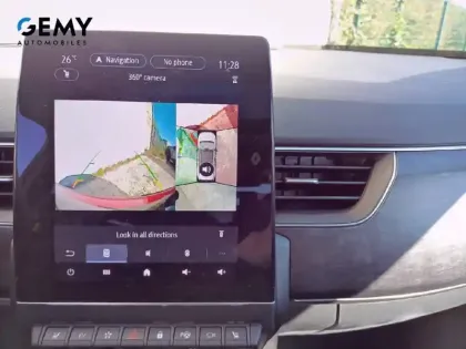 Photo 18 Renault Arkana  E-Tech full hybrid 145 GSR2