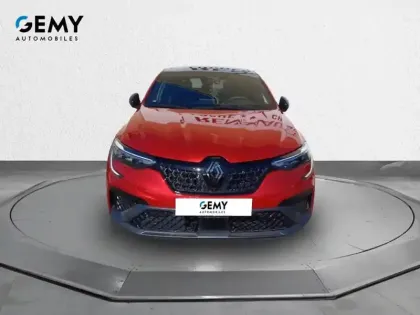 Photo 23 Renault Arkana  E-Tech full hybrid 145 GSR2