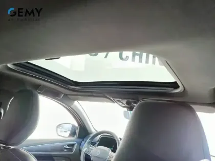 Photo 20 Renault Arkana  E-Tech full hybrid 145 GSR2