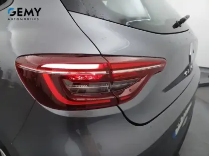 Photo 59 Renault Clio Gén. V (BJA) Ph1 NG Equilibre 5