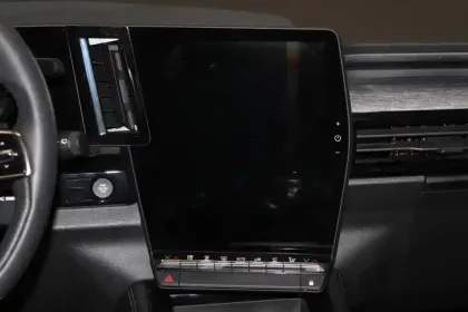 Photo 26 Renault Austral  E-Tech full hybrid 200 GSR2