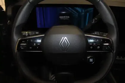 Photo 30 Renault Austral  E-Tech full hybrid 200 GSR2