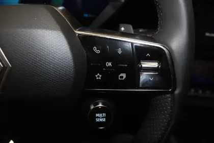 Photo 36 Renault Austral  E-Tech full hybrid 200 GSR2