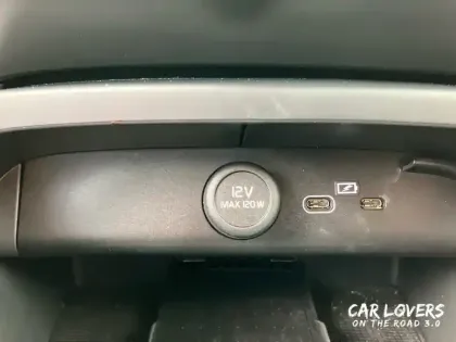 Photo 20 Volvo Xc40  Recharge 231 ch 1EDT