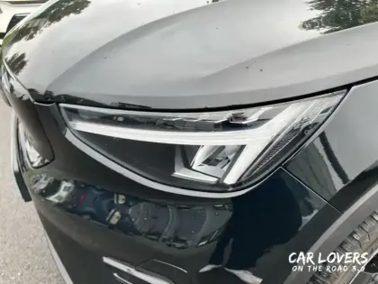 Photo 27 Volvo Xc40  Recharge 231 ch 1EDT