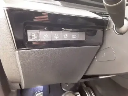 Photo 40 Peugeot 508  Hybrid4 360 e-EAT8 Peugeot Sport Engineered