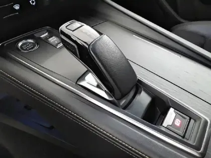 Photo 63 Peugeot 508  Hybrid4 360 e-EAT8 Peugeot Sport Engineered