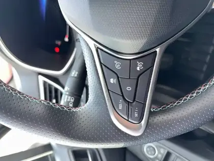 Photo 27 Renault Clio  TCe 90 ch GSR2