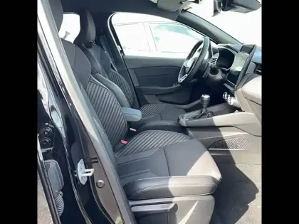 Photo 39 Renault Clio Gén. V (BJA) Ph2 esprit Alpine 5