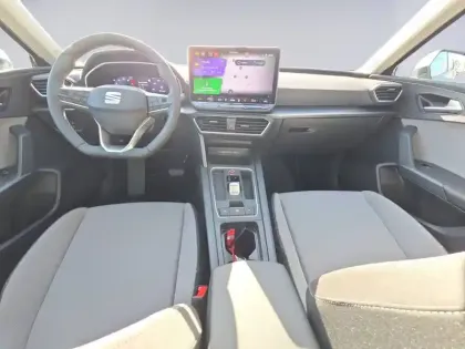 Photo 24 Seat Leon  1.5 eTSI Hybrid 115 DSG7