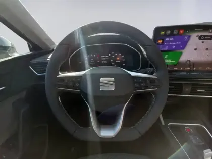 Photo 26 Seat Leon  1.5 eTSI Hybrid 115 DSG7