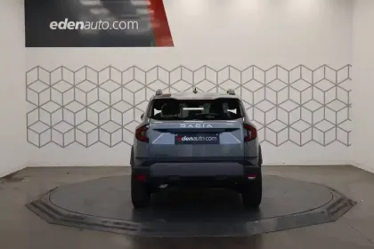 Photo 14 Dacia Duster  Mild Hybrid 130