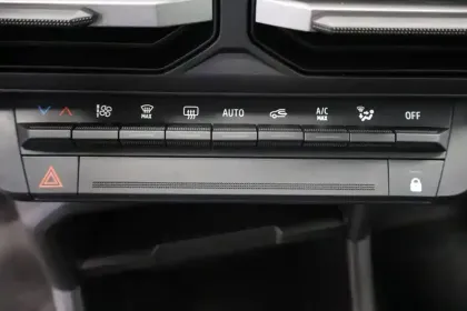 Photo 31 Dacia Duster  Mild Hybrid 130