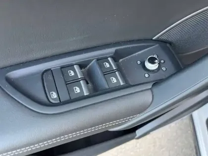 Photo 60 Audi Q5  Sportback 50 TFSIe 299 S tronic 7 Quattro