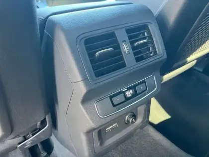 Photo 74 Audi Q5  Sportback 50 TFSIe 299 S tronic 7 Quattro