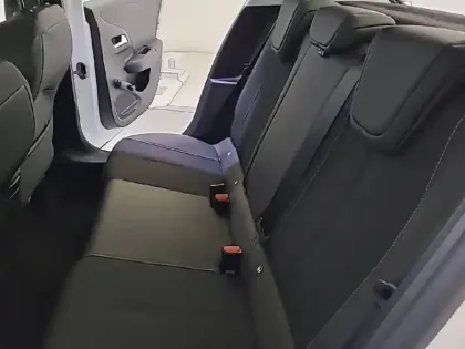 Photo 31 Opel Corsa  1.2 Turbo 100 ch BVM6