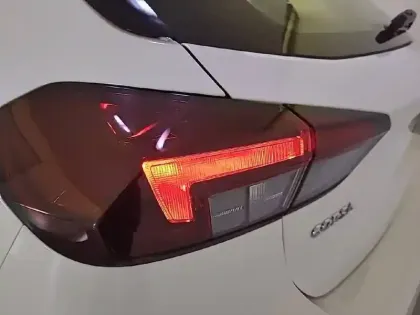 Photo 36 Opel Corsa  1.2 Turbo 100 ch BVM6