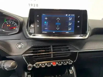 Photo 23 Peugeot 208  PureTech 100 S&S EAT8