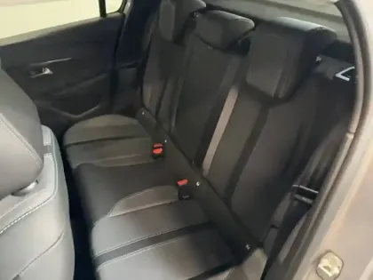 Photo 22 Peugeot 208  PureTech 100 S&S EAT8