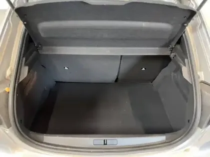 Photo 20 Peugeot 208  PureTech 100 S&S EAT8