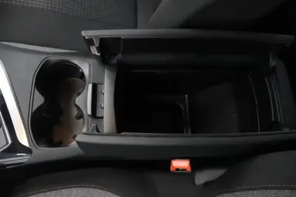 Photo 24 Peugeot 3008  BlueHDi 130ch S&S BVM6