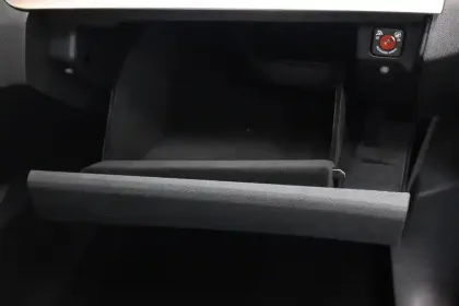 Photo 27 Peugeot 3008  BlueHDi 130ch S&S BVM6