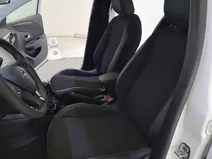 Photo 30 Opel Corsa  1.2 Turbo 100 ch BVM6