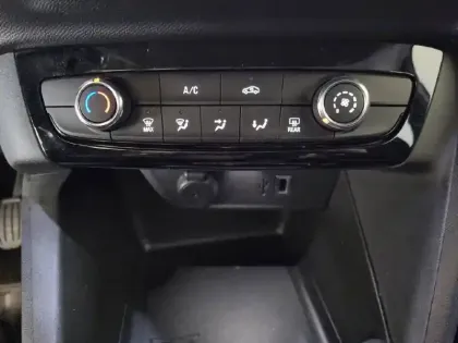 Photo 43 Opel Corsa  1.2 Turbo 100 ch BVM6