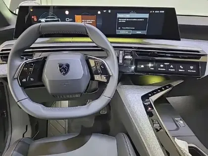 Photo 7 Peugeot 3008  Hybrid 145 e-DCS6