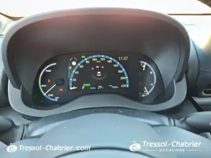 Photo 20 Toyota Yaris  Cross Hybride 116h 2WD Trail (marchepieds standardisés)