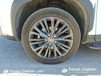 Photo 14 Toyota Yaris  Cross Hybride 116h 2WD Trail (marchepieds standardisés)