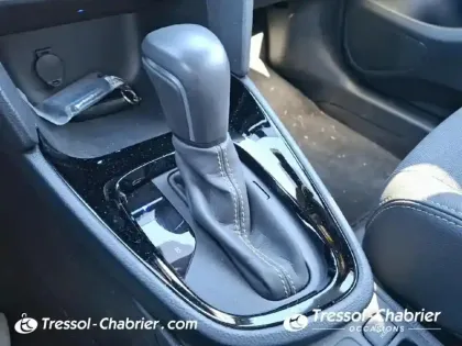 Photo 23 Toyota Yaris  Cross Hybride 116h 2WD Trail (marchepieds standardisés)