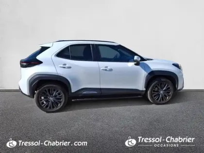 Photo 5 Toyota Yaris  Cross Hybride 116h 2WD Trail (marchepieds standardisés)