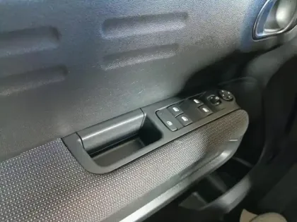 Photo 19 Citroën C3 Aircross  BlueHDi 110 S&S BVM6 Shine