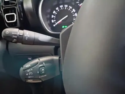 Photo 16 Citroën C3 Aircross  BlueHDi 110 S&S BVM6 Shine