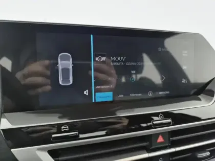 Photo 25 Citroën C4 e- 136 ch Automatique Live