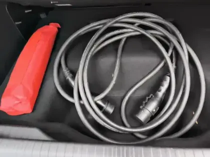 Photo 26 Citroën C4 e- 136 ch Automatique Live