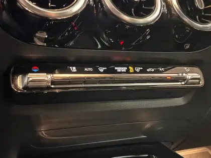 Photo 11 Mercedes GLA 200 d Business Line