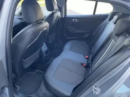 Photo 10 BMW Serie 1 Série 1 116iA 109ch Edition Sport DKG7