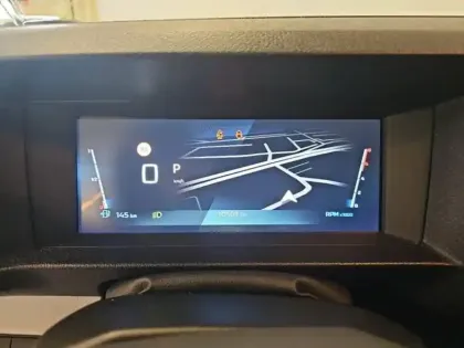 Photo 14 Peugeot Expert  Fg M 2.0 BlueHDi 145ch S&S Pack Premium Connect EAT8